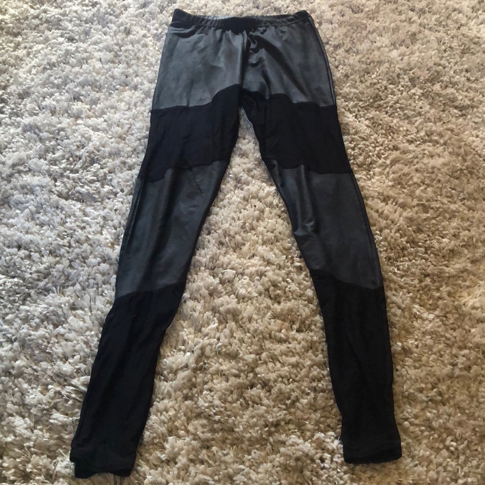 Black mesh leggings